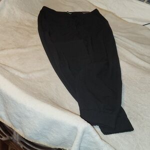 Express High-rise ankle cargo pants size M